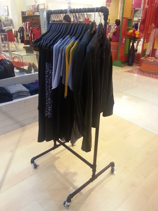 Netwell Engineering Work Sdn Bhd | Pipe Ballet Bar Clothing Rack